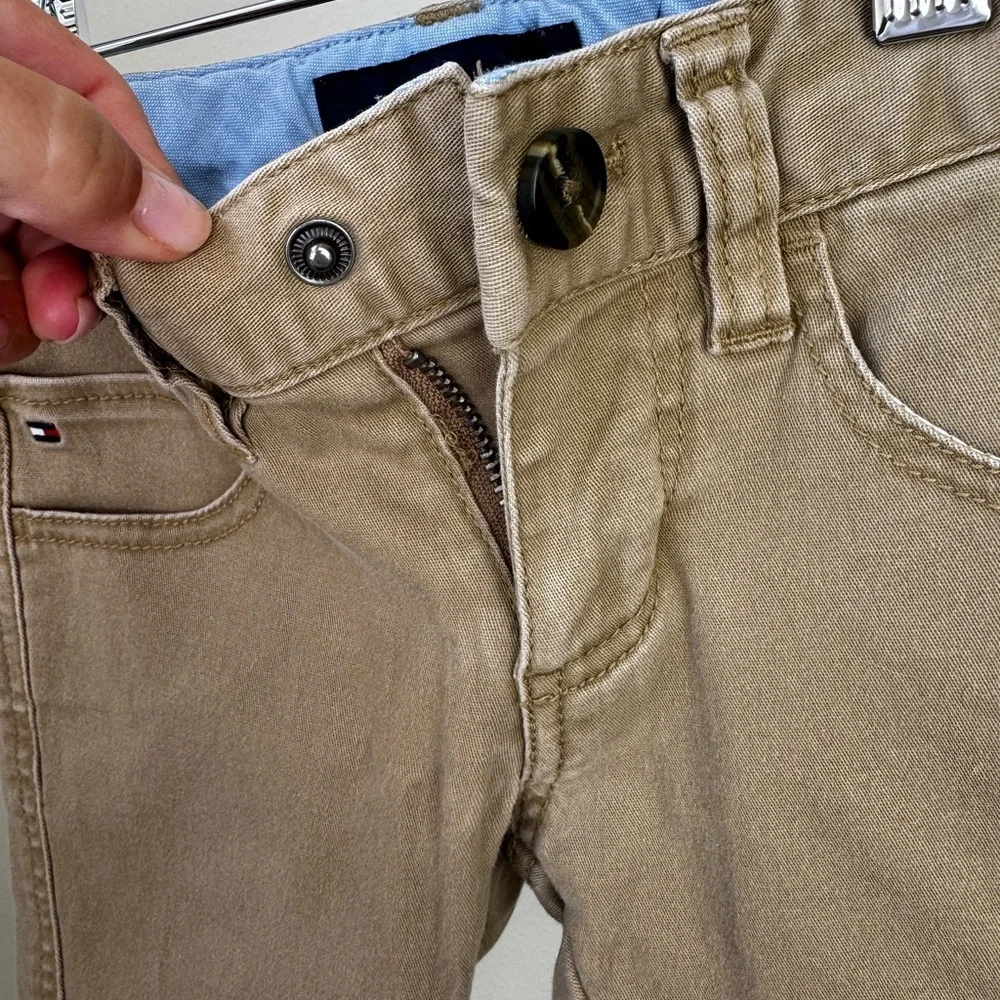 💼 Tommy Hilfiger Boys Khaki Pants | Size 4